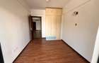 1 Bed Apartment in Kilimani - 4