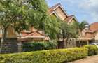 5 Bed Townhouse with En Suite at Lavington - 5