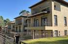 5 Bed Townhouse with En Suite at Lavington Green - 9