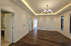 5 Bed House with En Suite in Lavington - 13