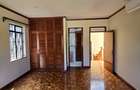 5 Bed Townhouse with En Suite in Westlands Area - 3