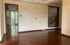 4 Bed Townhouse with En Suite in Kitisuru - 9