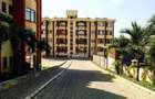 Serviced 1 Bed Apartment with En Suite at Sunset Paradise - 15