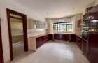 5 Bed Villa with En Suite in Lavington - 11