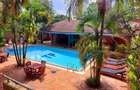 Serviced 2 Bed Apartment with En Suite at Brookside Drive - 3