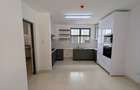 4 Bed Apartment with En Suite in Rosslyn - 17