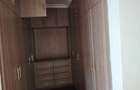 5 Bed Townhouse with En Suite in Lavington - 18