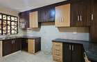 5 Bed Townhouse with En Suite at Kaputei Gardens - 16
