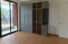 5 Bed Townhouse with En Suite at Lavington - 11