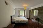 Serviced 2 Bed Apartment with En Suite in Brookside - 11