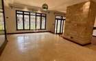 4 Bed Townhouse with En Suite at Lavington - 15