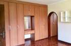 4 Bed House with En Suite in Runda - 16