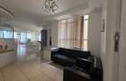 1,205 ft² Office with Service Charge Included at 3Rd Avenue Parklands - 2