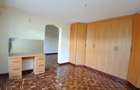 4 Bed Townhouse with En Suite at Lavington Green - 16