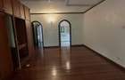 4 Bed Townhouse with En Suite at Riverside Drive - 6