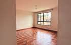 5 Bed Townhouse with En Suite in Lavington - 6