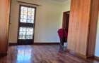 5 Bed Townhouse with En Suite at Lavington Green - 17
