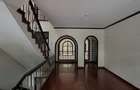 4 Bed Townhouse with En Suite at Riverside Drive - 3