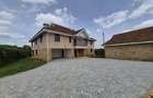 4 Bed House in Kiambu Road - 1