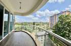 3 Bed Apartment with En Suite at Riverside Drive - 2