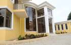 5 Bed House with En Suite in Runda - 18