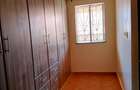 10 Bed House with En Suite in Runda - 16