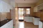 4 Bed Townhouse with En Suite at Lavington - 7