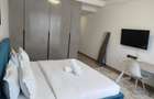 3 Bed Apartment with En Suite in Riverside - 2