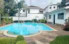 4 Bed Townhouse with En Suite at Lavington - 1
