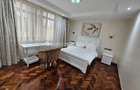 Furnished 3 Bed Apartment with En Suite in Riverside - 10