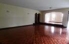 4 Bed Townhouse with En Suite at Lavington - 2
