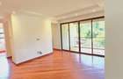 5 Bed Townhouse with En Suite at Lavington Green - 15