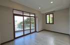 3 Bed Apartment with En Suite at Spring Valley - 14