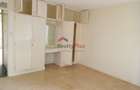 3 Bed Apartment with En Suite in Kilimani - 8