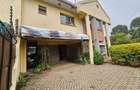 5 Bed Townhouse with En Suite at James Gichuru Road - 7