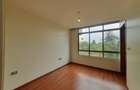 3 Bed Apartment with En Suite at 6Th Parklands Avenue - 8