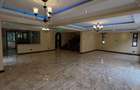 5 Bed Townhouse with En Suite at Muthangari Drive - 16