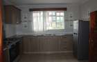 4 Bed Villa with En Suite in Kiambu Road - 11