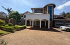 6 Bed House with En Suite in Runda - 1