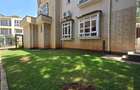 5 Bed Townhouse with En Suite in Lavington - 2