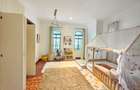 4 Bed House with En Suite in Loresho - 10