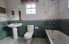 5 Bed House with En Suite in Runda - 10