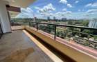 4 Bed Apartment with En Suite in Riverside - 15