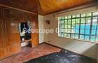 5 Bed House with En Suite at Nyari - 15