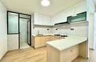 3 Bed Apartment with En Suite in Riverside - 11