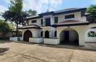 4 Bed Villa with En Suite in Lavington - 3