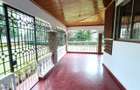 5 Bed House with En Suite in Rosslyn - 10