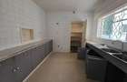 6 Bed House with Staff Quarters in Lake View - 13