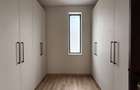 5 Bed Townhouse with En Suite in Lavington - 16