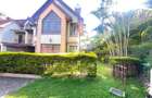 5 Bed Townhouse with En Suite in Lavington - 4